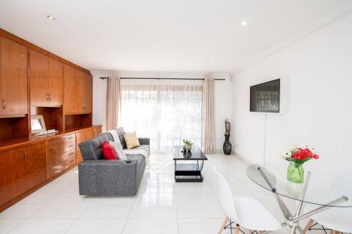 Greater Johannesburg Metropolitan Area Apartment | Tranquil cottage