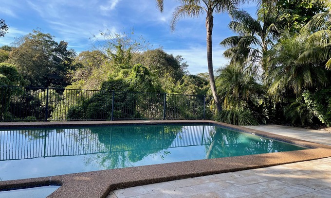 Randwick Apartment | Tranquil, leafy renovated 2 bedroom with pool and oceanviews