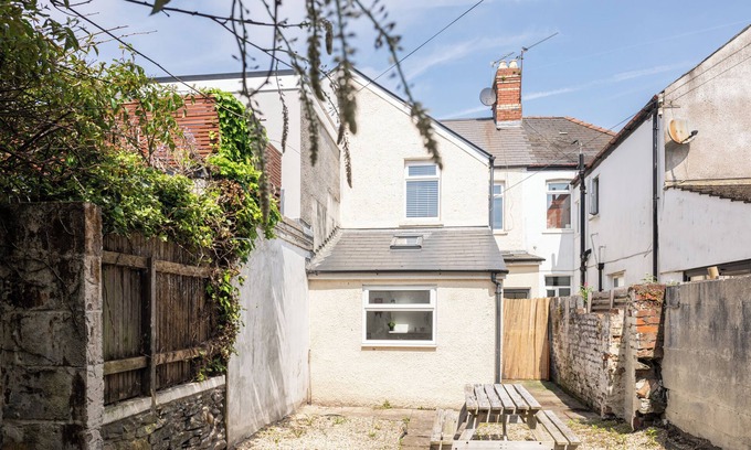 Pontcanna Apartment | Tranquil Pontcanna Mews