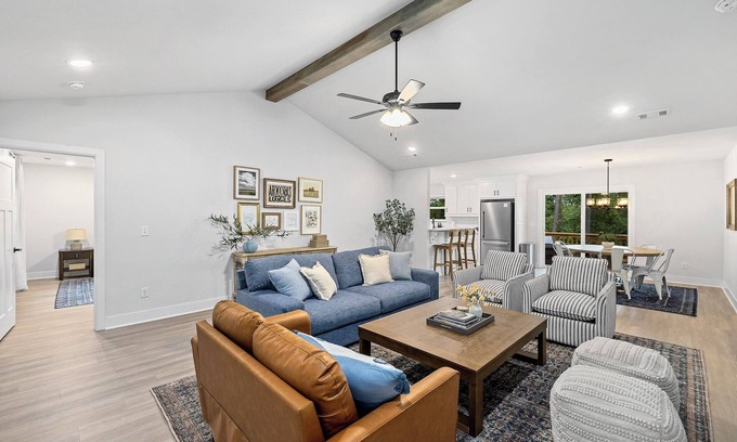 Bella Vista House | Tranquil Retreat in the Highlands, pet friendly upon approval