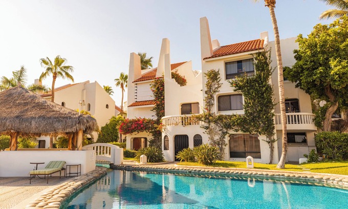 Campo de Golf Fonatur Condo | Tranquil & spacious Baja gem in hotel zone. Convenient location/1 kg, 2 qn beds