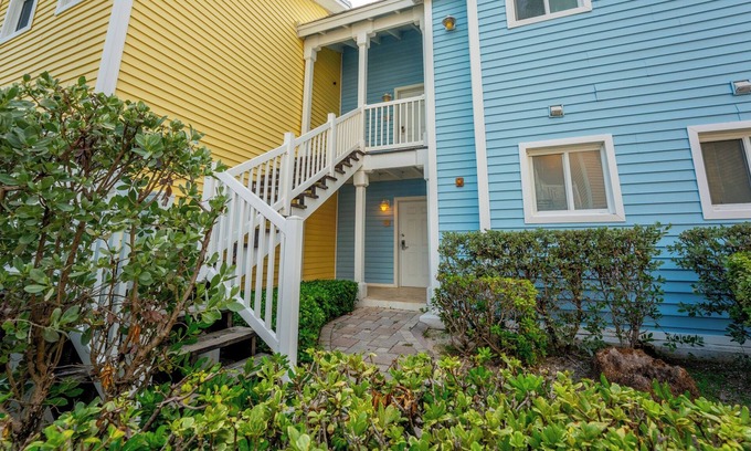 Alice Town Apartment | Tranquil Studio Condo in Bimini
