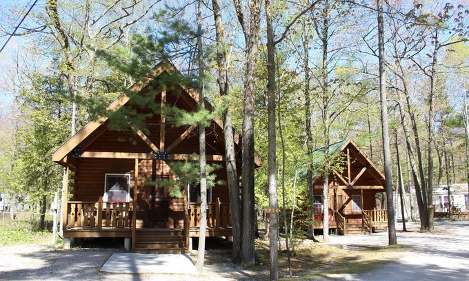 Sturgeon Bay Cabin | Tranquil Timbers Camping Resort