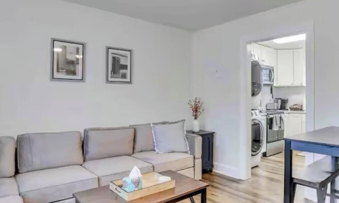 North Charleston Apartment | Tranquility- a Charming 2-bedroom apartment in amazing North Charleston