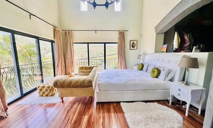 Welgemoed Villa | Tranquility, peace and central