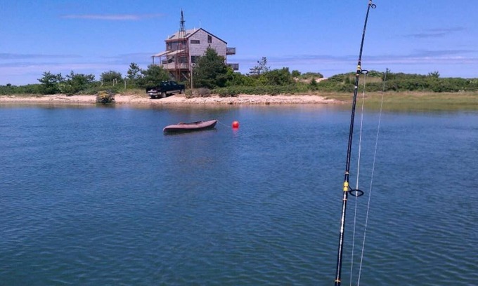 Plymouth House | Tranquility & Privacy on Plymouth Beach!