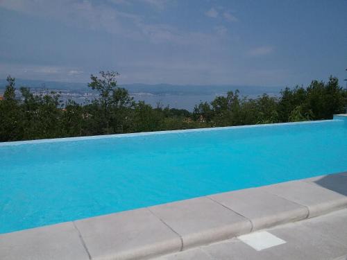 Opric Apartment | Tranquity Studio Apartment Ika