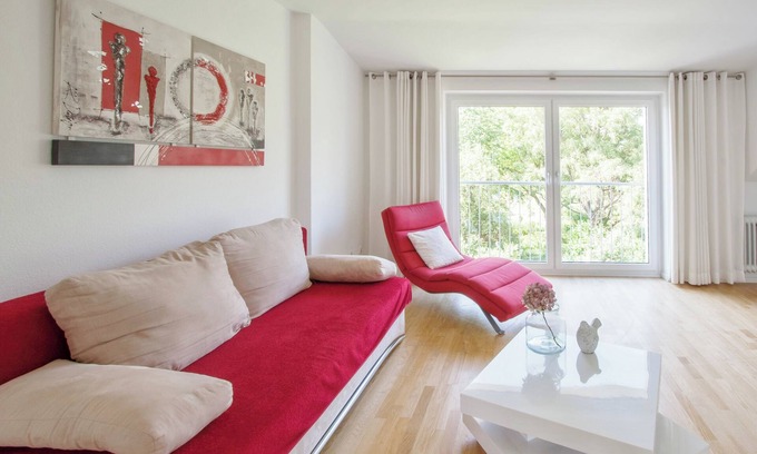 Bad Aibling Apartment | Traum-ferienwohnung Alpenblick, 75 qm, Balkon und Bergblick