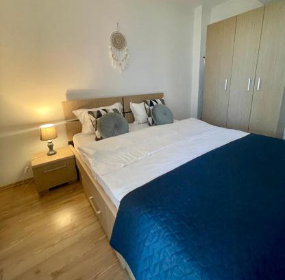 Otopeni Apartment | Travel Bucharest Airport Residences-SELF CHECK-IN