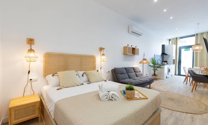 Montolivet Apartment | Travel Habitat Ruzafa Loft 2 WIFI+AACC