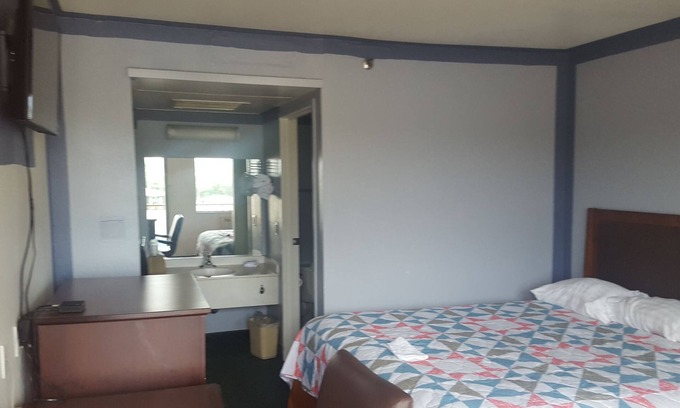 Sharonville Hotel | Travel Inn