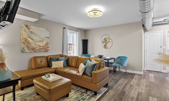 Mitchell Apartment | Travel RN or Corporate Suite I JZ Vacation Rentals