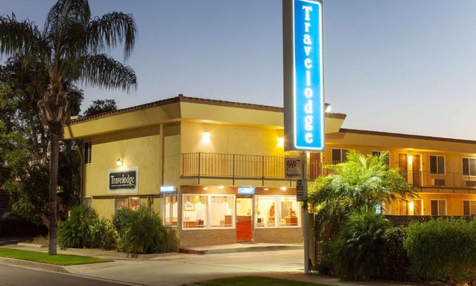 Brea Hotel | Travelodge by Wyndham Brea