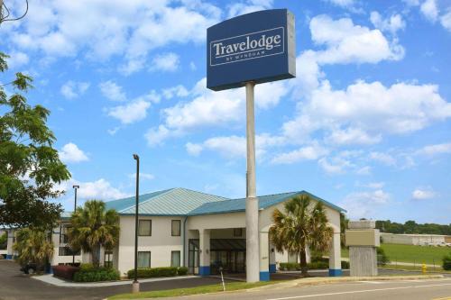 Gunter Afs Hotel | Travelodge by Wyndham Montgomery East