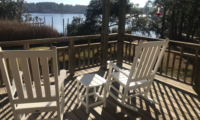 Oriental House | Treasure Drive Home - Bring your boat & stay a while