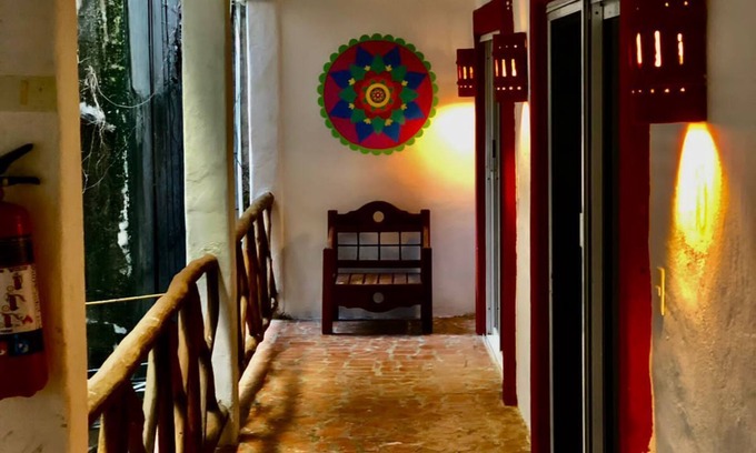 12th Street Hotel | TREBOL HOTEL