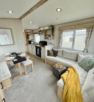 Porthcawl Apartment | Trecco Bay Caravan Cosy Coastal Retreat