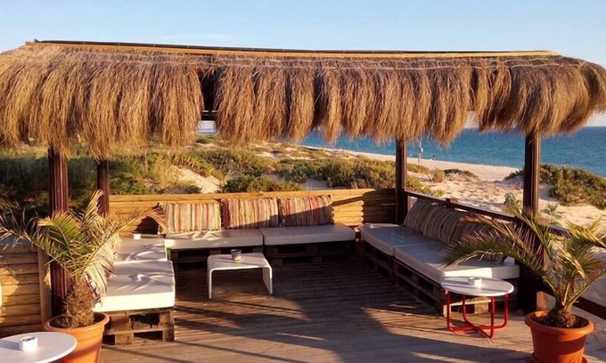 Santiago do Cacem House | Tree-Cabane