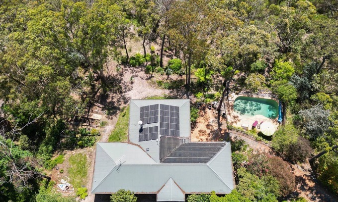 Woodford House | Tree Tops Woodford - Your Luxurious Bushland Retreat in Woodford