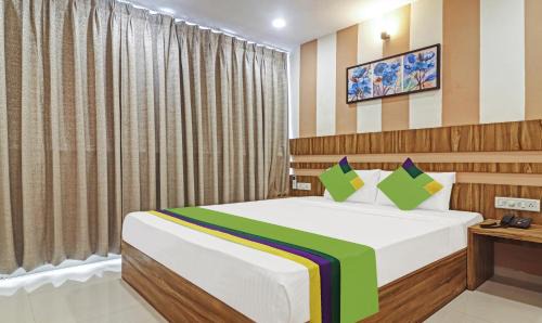 Hyderabad Hotel | Treebo Arastu Grand