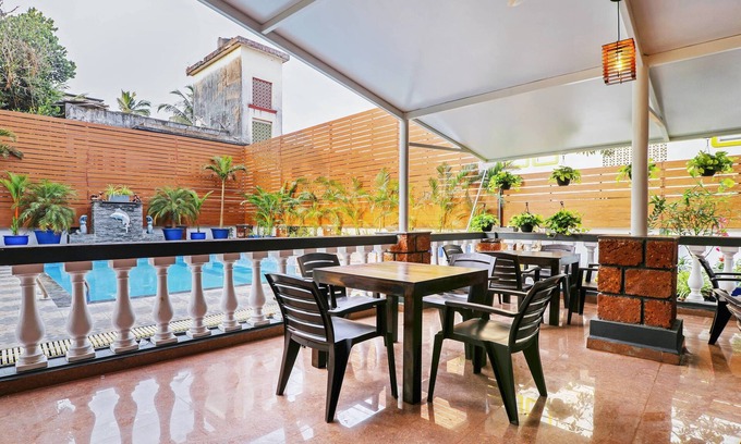 Calangute Hotel | Treebo Premium Dona Eliza, 700 metres from Calangute Beach