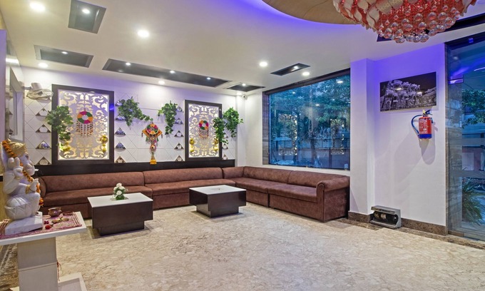 Agra Hotel | Treebo The Royal Taj