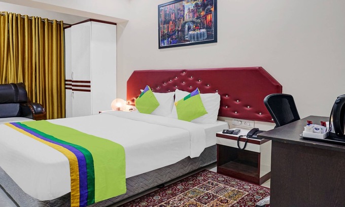 Viman Nagar Hotel | Treebo Trend Finesse