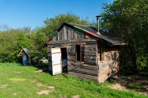 Abergele House | Treehouse Cabin Wilderness Escape