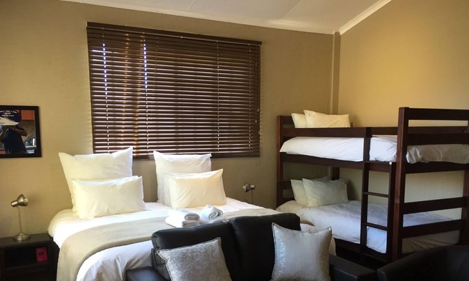 Dullstroom House | Treelands Estate, Abbey and Castle