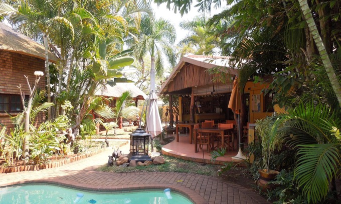 Komatipoort House | Trees Too Guest Lodge