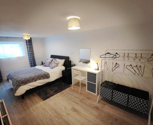 Cardigan Apartment | Treforgan Newydd