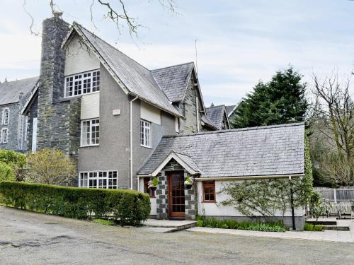 Betws-Y-Coed House | Trem Yr Ynys
