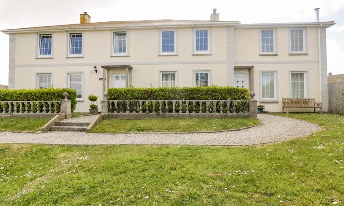 St. Agnes Apartment | Tremanners