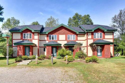 Mont-Tremblant House | Tremblant Classic Chalet La Bête Golf Course