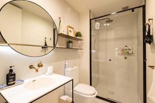 Collingwood Apartment | Trendy 1 Bedroom Apartment in the Heart of Collingwood