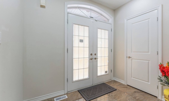 Brampton House | Trendy & Cozy ~ 5BR, 4.5WR Detached Spacious House