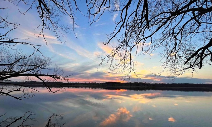 Hastings Cottage | Trent Shores Hideaway : Pet Friendly Waterfront Retreat on the Trent River
