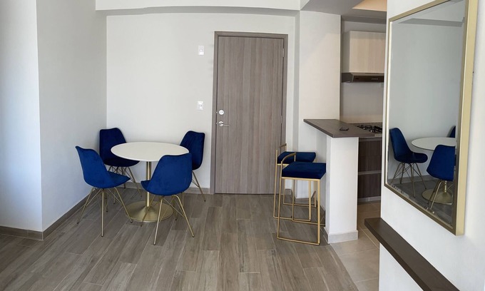Guadalajara Municipality House | Tres Lagos Condo