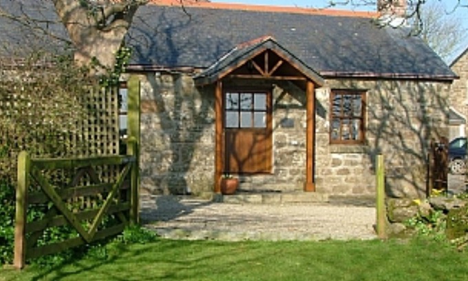 Castallack Cottage | Trevean Sleeps 4 (2 Bedrooms) Holiday Cottages in Lamorna