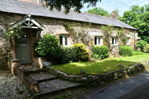 Newquay Bed & Breakfast | TREWASSICK BARN