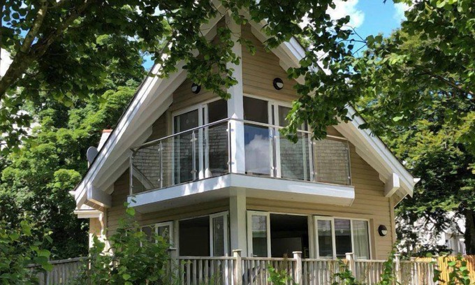 St Austell House | Trewhiddle Villa 19