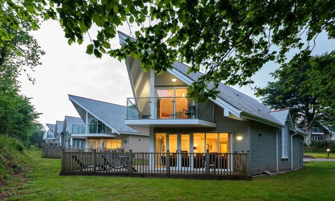 St Austell House | Trewhiddle Villa 23