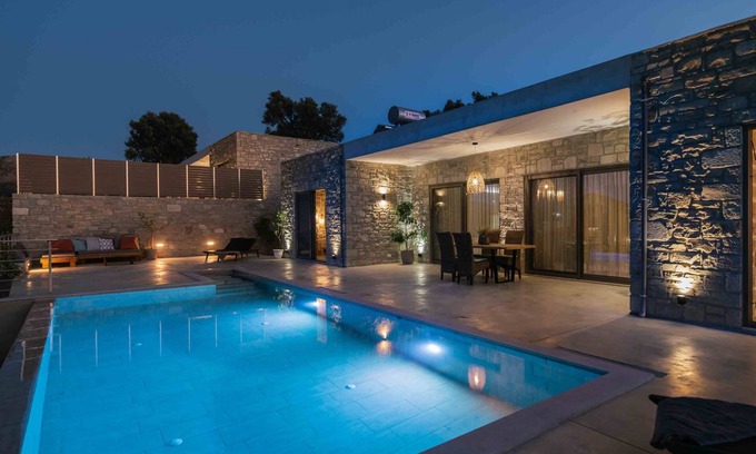 Sivas Villa | Triades Villas 1, dreamlike natural stone house with saltwater pool, quiet surroundings