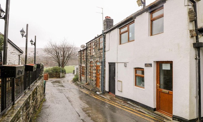 Rhayader House | Triangle Inn Coachouse