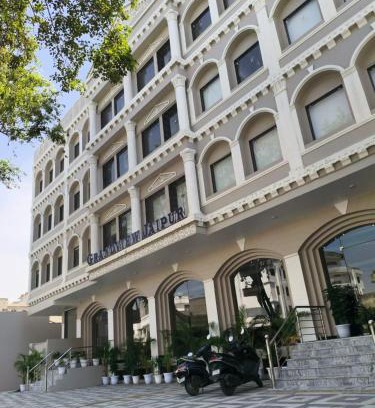 Amer Fort Road Hotel | TrimHotel Grandview Jaipur