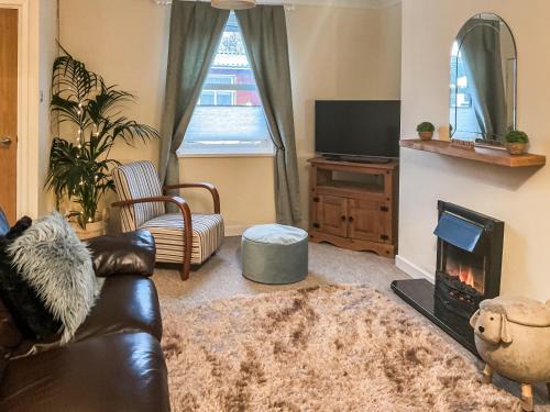 Abergavenny House | Trinity Cottage