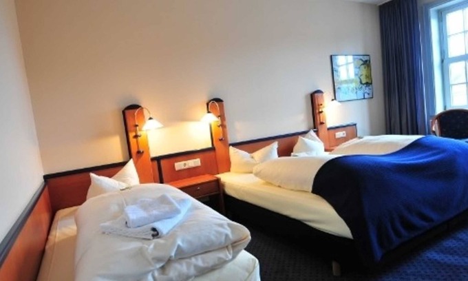 Clausthal-Zellerfeld House | Triple room - Hotel Goldene Krone