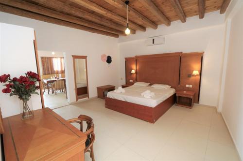 Archanes-Asterousia Apartment | Tris Ekklisies Seaside Beach Apartment - Liviko