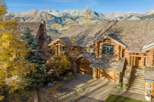Mountain Village Villa | Tristant 108 by Exceptional Stays