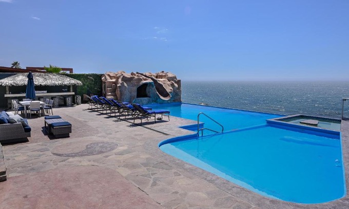 Playas de Rosarito House | Tritons Place-Half Acre Oceanfront Paradise With Private Pool, Jacuzzi, Fire Pit, Beach Access